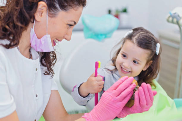  Waelder, TX Holistic Dental Services Pros